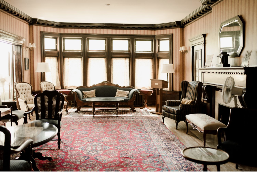 UWC living room Interior room at Ralph Connor House University Women's Club